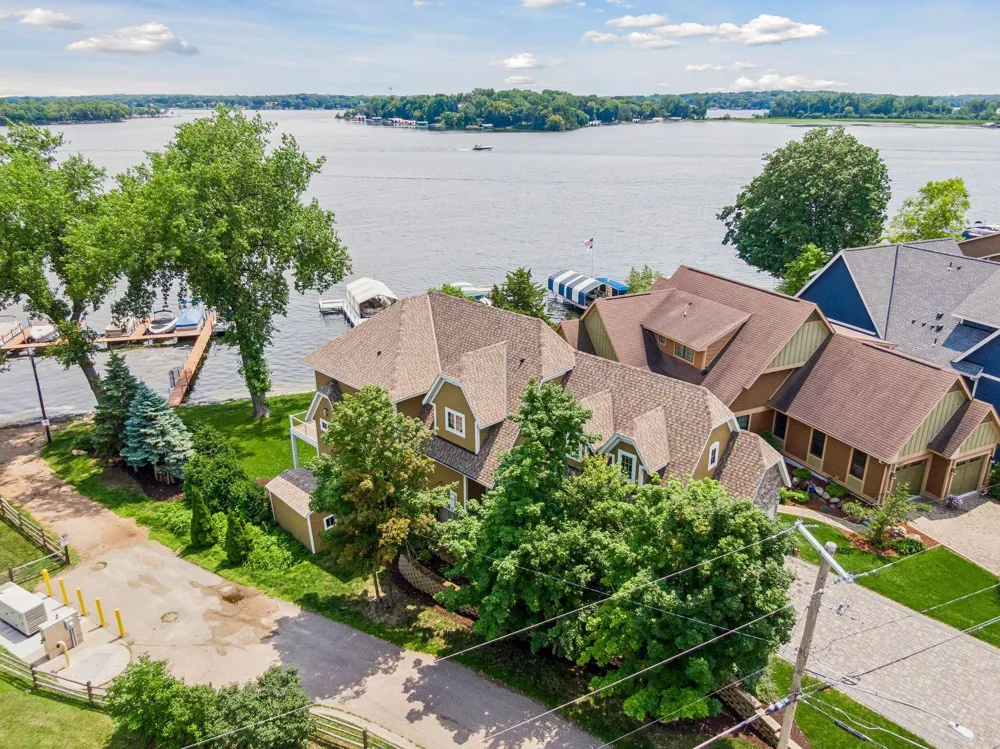 4531 Island View Drive Mound, MN 55364