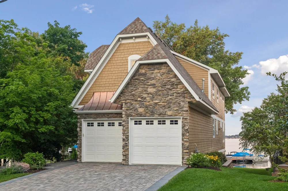 4531 Island View Drive Mound, MN 55364