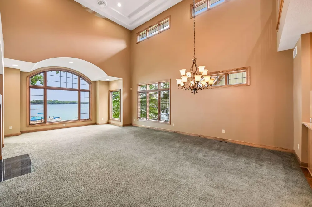 4531 Island View Drive Mound, MN 55364