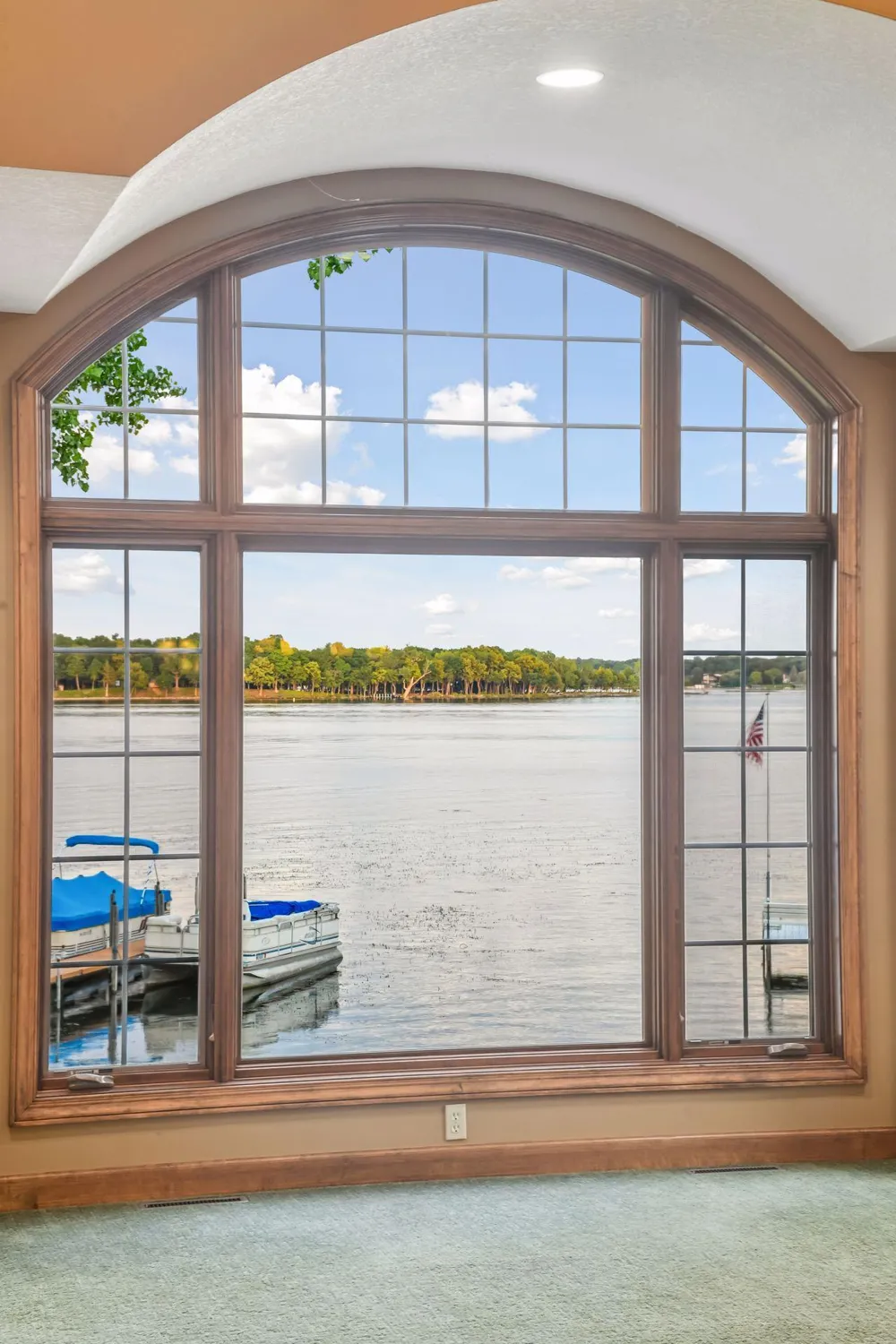 4531 Island View Drive Mound, MN 55364