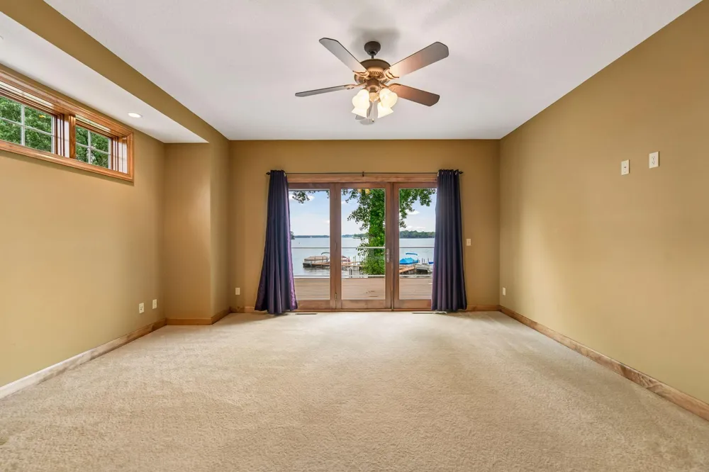 4531 Island View Drive Mound, MN 55364