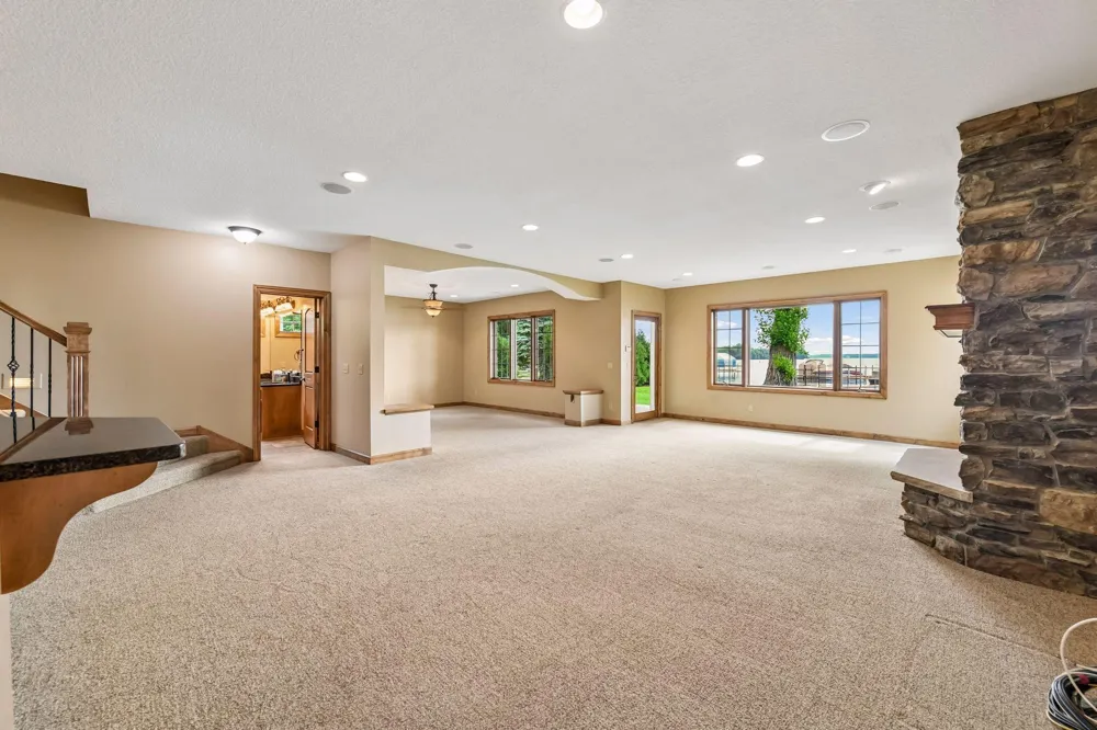 4531 Island View Drive Mound, MN 55364