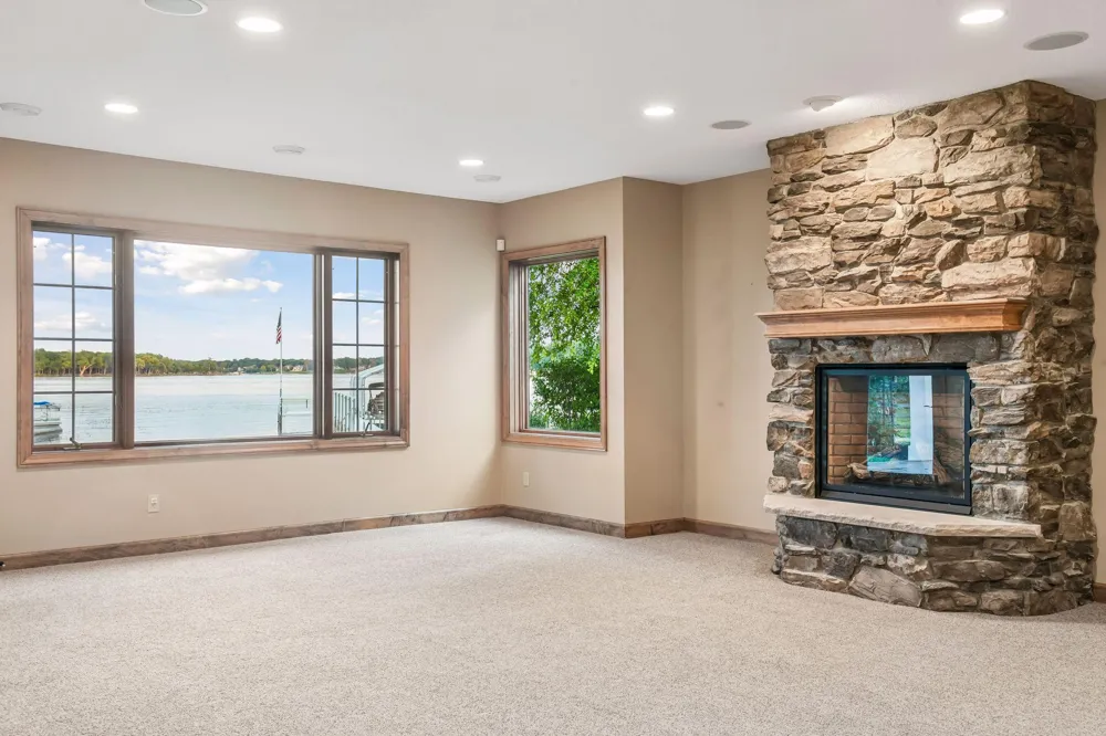 4531 Island View Drive Mound, MN 55364