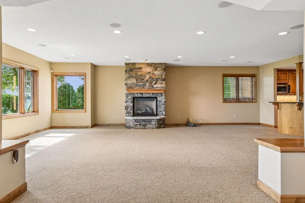 4531 Island View Drive Mound, MN 55364
