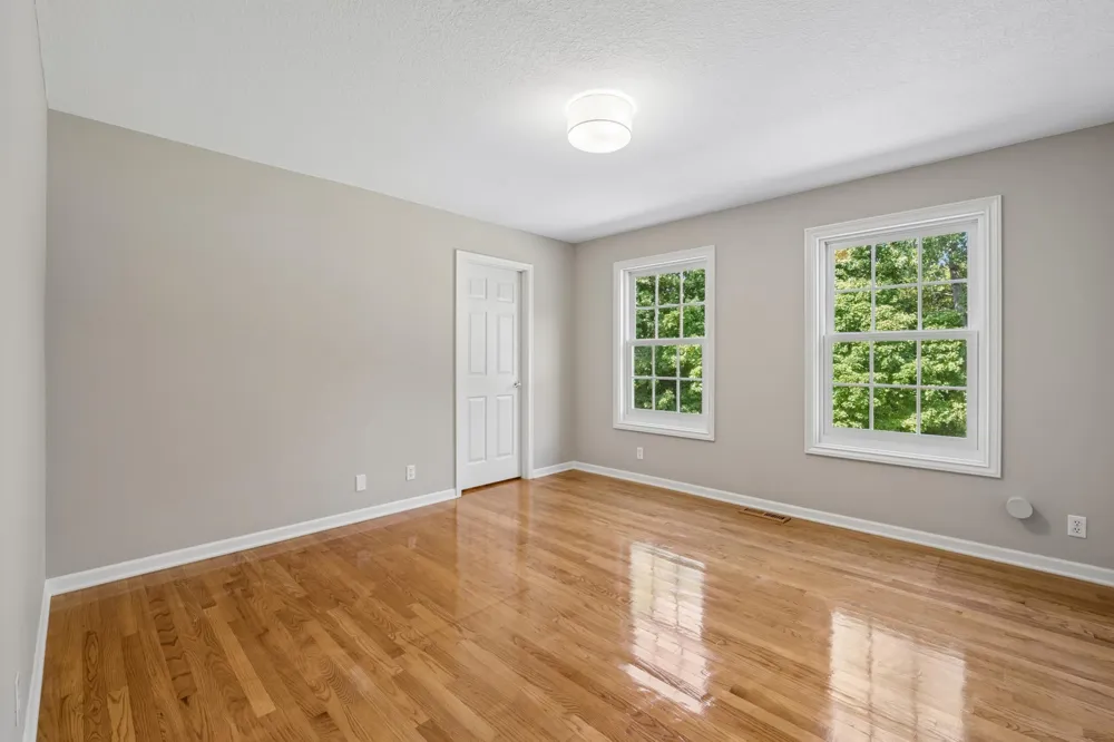 1015 W Cove Lane Minnetrista, MN 55364