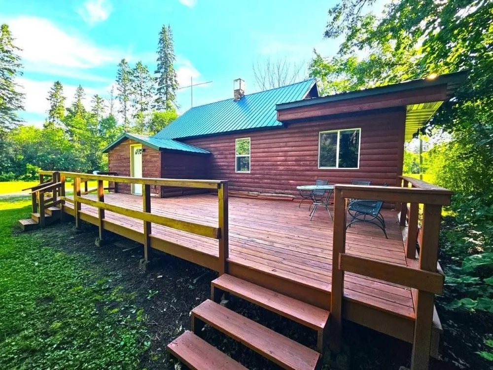 359 Byes Avenue NW Solway, MN 56678