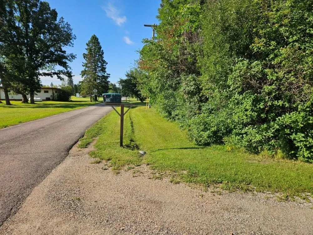 359 Byes Avenue NW Solway, MN 56678