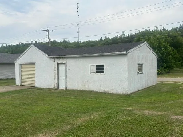 622 4th street Nashwauk, MN 55769