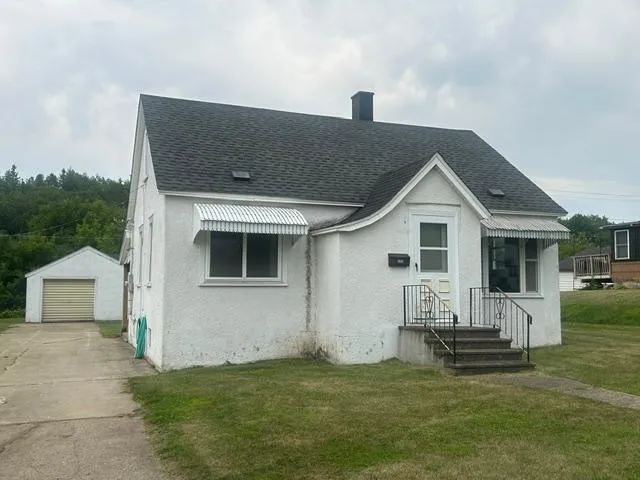 622 4th street Nashwauk, MN 55769