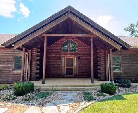 706 Blackjack Trail