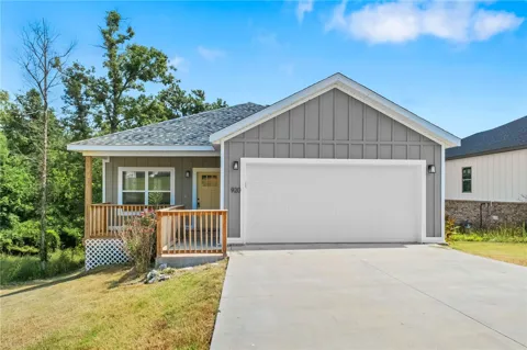 920 Snyder Springs Loop