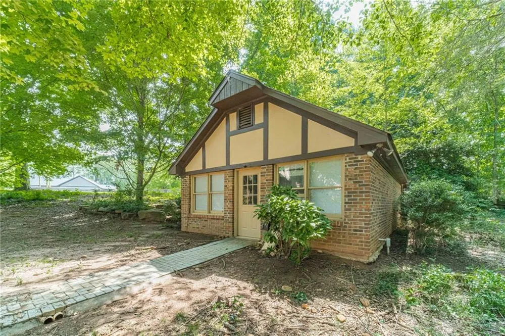 186 Kingston Road Colbert, GA 30628