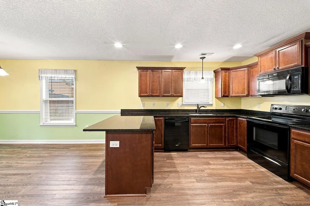 560 Semillon Lane Moore, SC 29369
