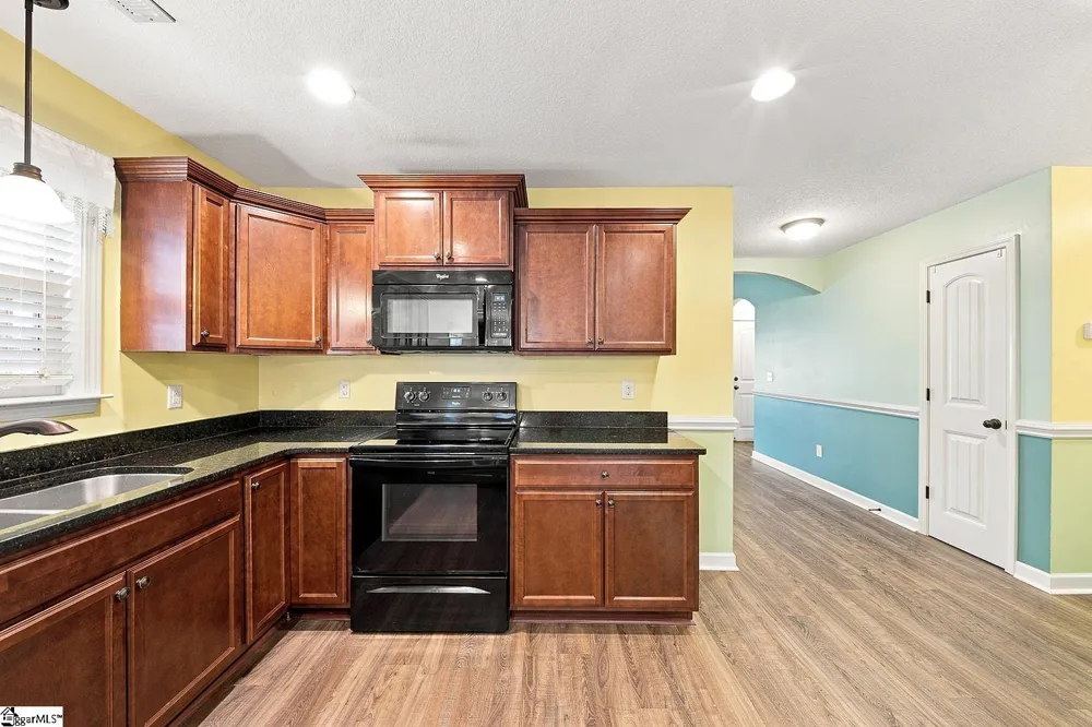 560 Semillon Lane Moore, SC 29369
