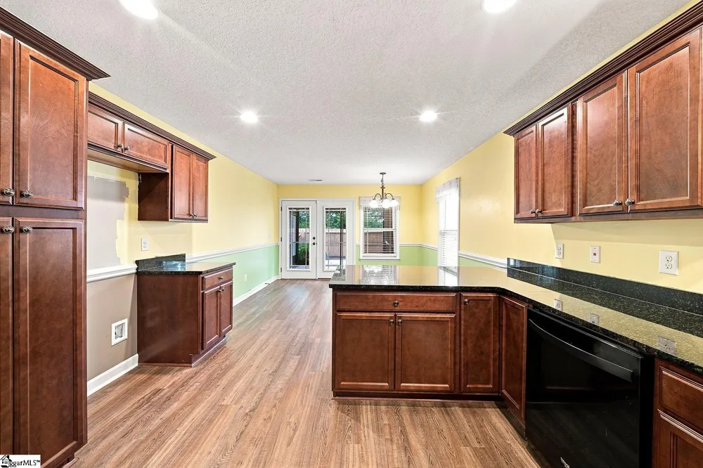560 Semillon Lane Moore, SC 29369