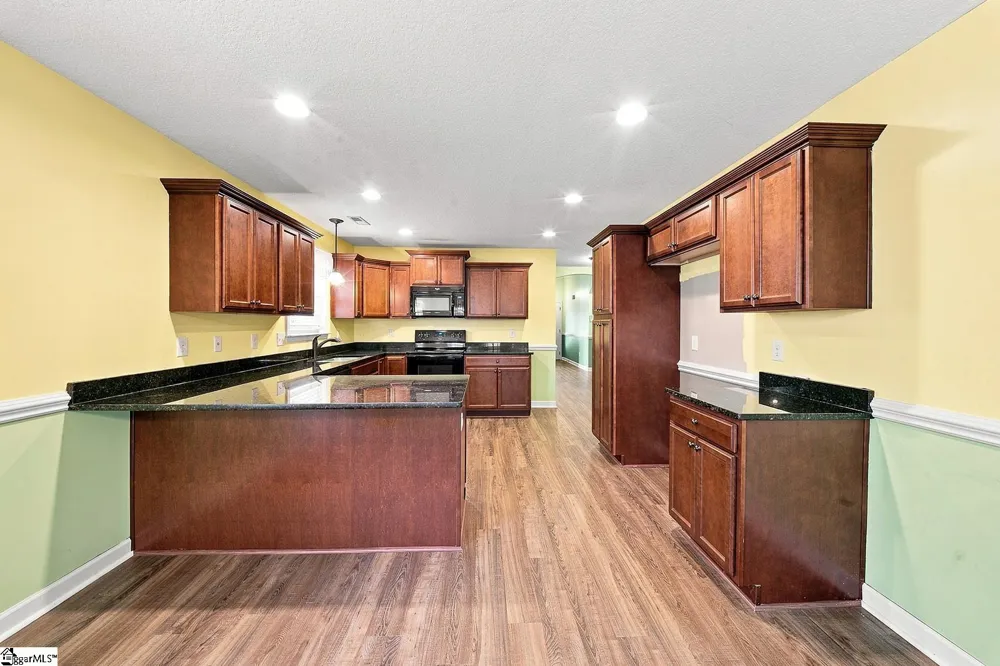 560 Semillon Lane Moore, SC 29369