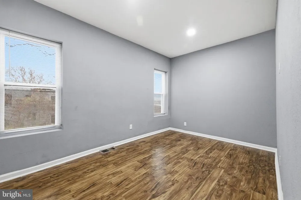 16 S PAYSON STREET Baltimore, MD 21223