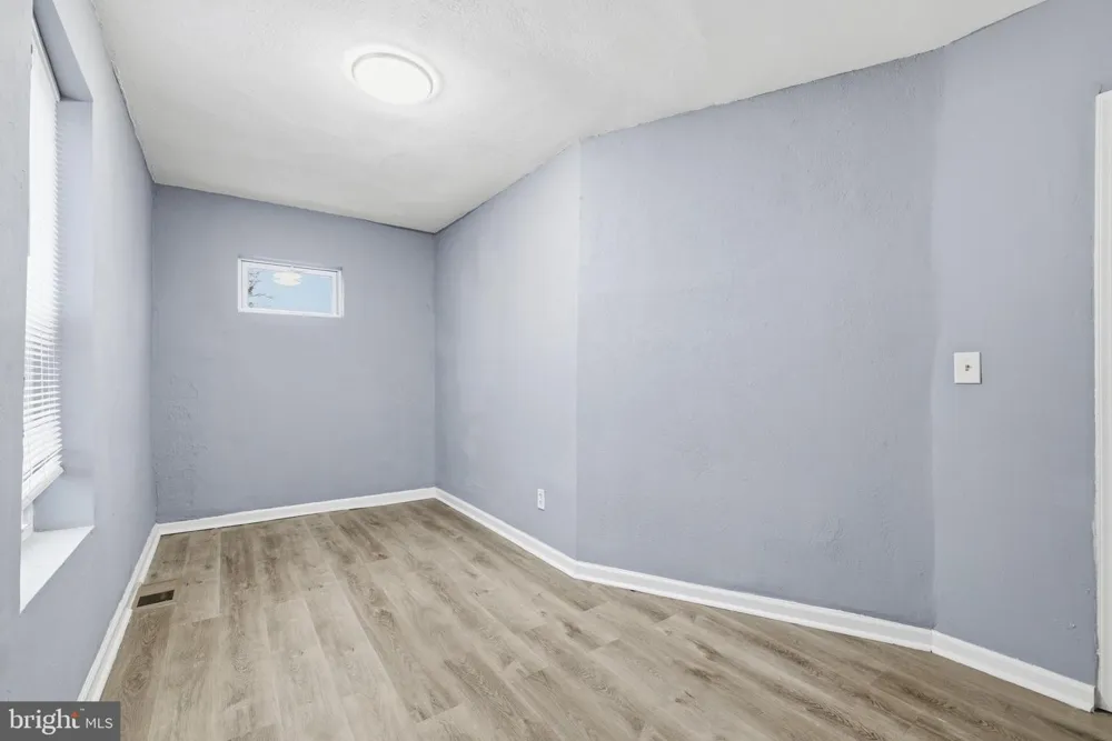 16 S PAYSON STREET Baltimore, MD 21223
