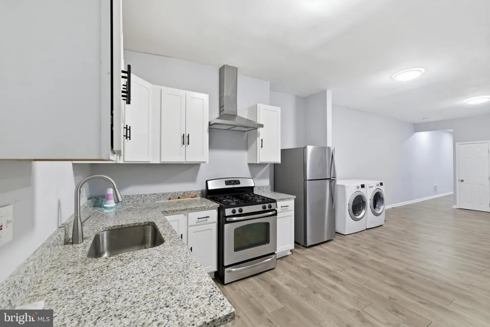 16 S PAYSON STREET Baltimore, MD 21223