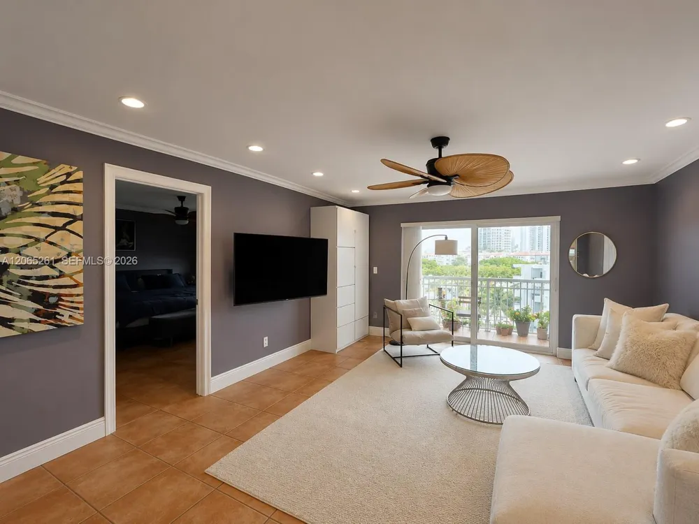 3601 NE 170th St #605 North Miami Beach, FL 33160