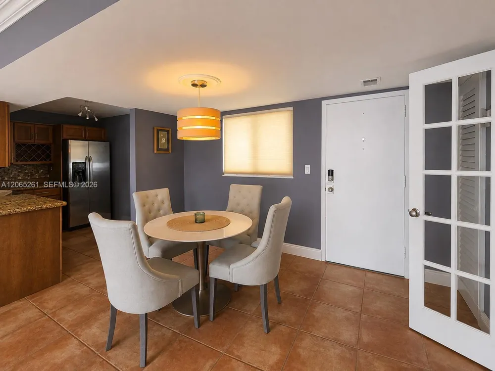 3601 NE 170th St #605 North Miami Beach, FL 33160