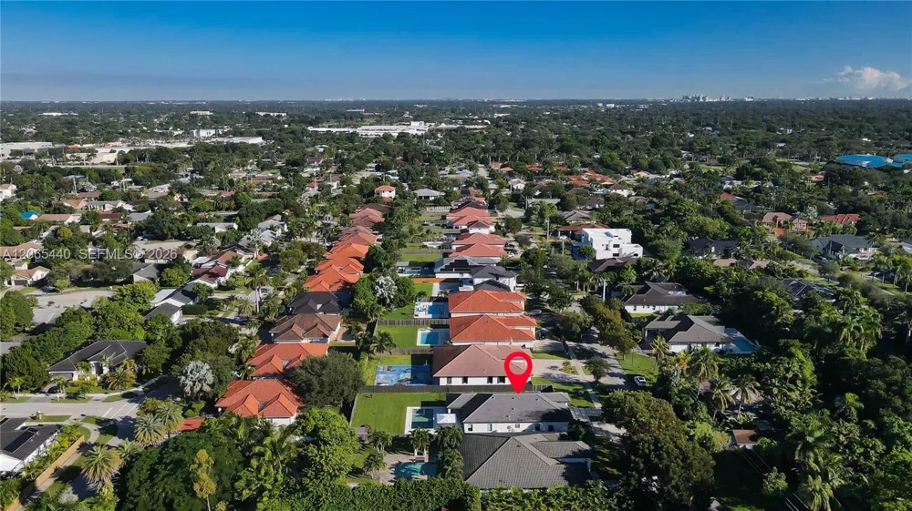 17320 SW 92nd Ct #17320 Palmetto Bay, FL 33157
