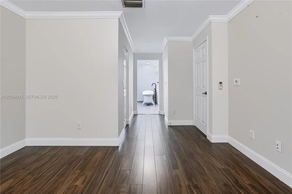 4927 Lombard Pass Dr Lake Worth, FL 33463