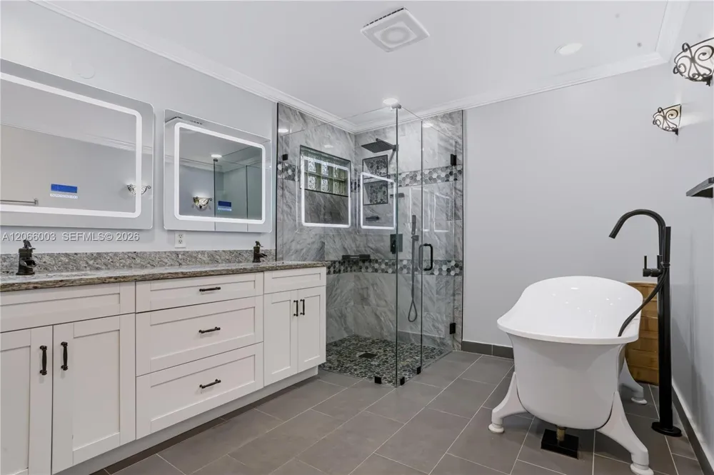 4927 Lombard Pass Dr Lake Worth, FL 33463