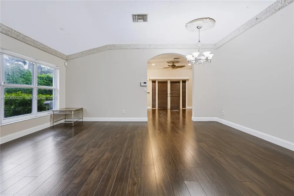 4927 Lombard Pass Dr Lake Worth, FL 33463
