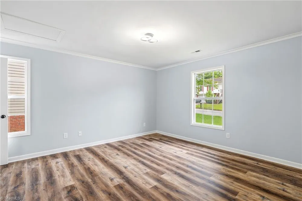 625 Rolling Green Drive High Point, NC 27260