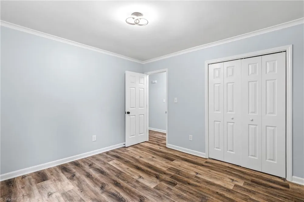 625 Rolling Green Drive High Point, NC 27260