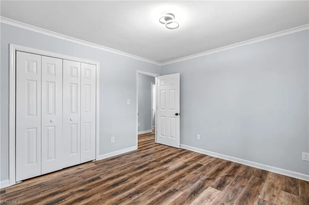 625 Rolling Green Drive High Point, NC 27260