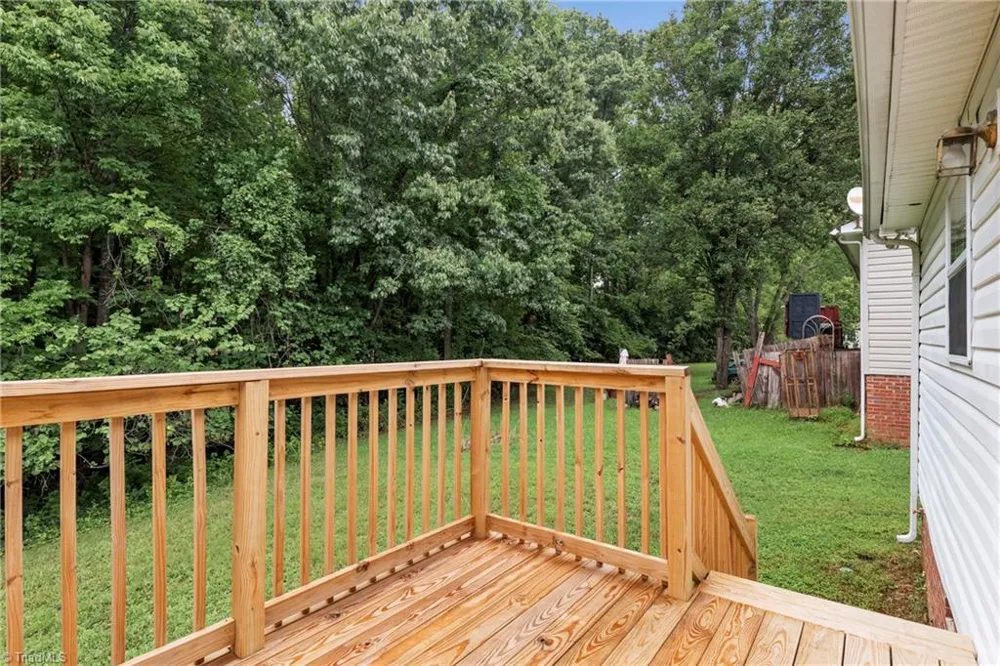 625 Rolling Green Drive High Point, NC 27260