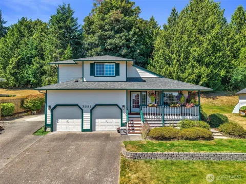 7331 NE Morning View Avenue
