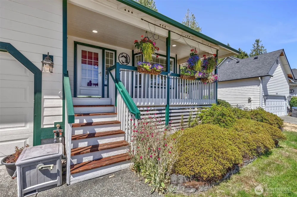 7331 NE Morning View Avenue Bremerton, WA 98311