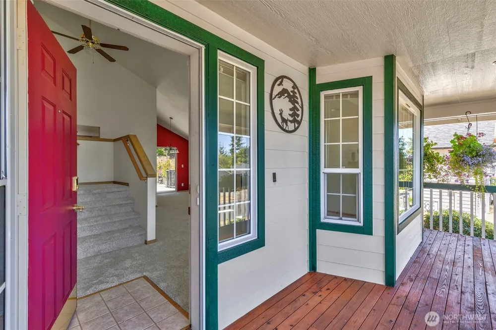 7331 NE Morning View Avenue Bremerton, WA 98311