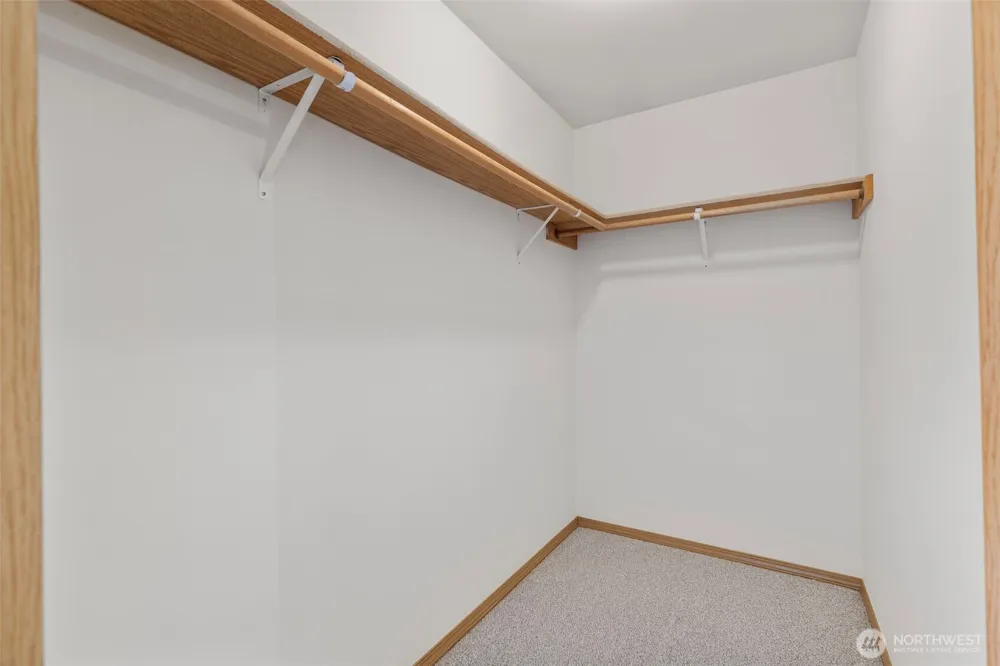 7331 NE Morning View Avenue Bremerton, WA 98311