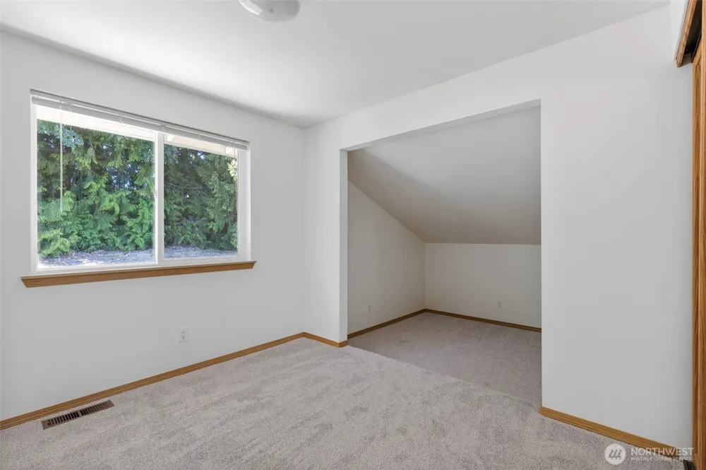 7331 NE Morning View Avenue Bremerton, WA 98311