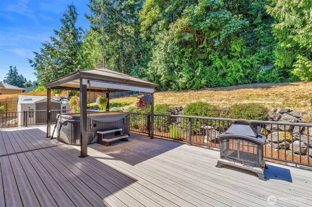 7331 NE Morning View Avenue Bremerton, WA 98311