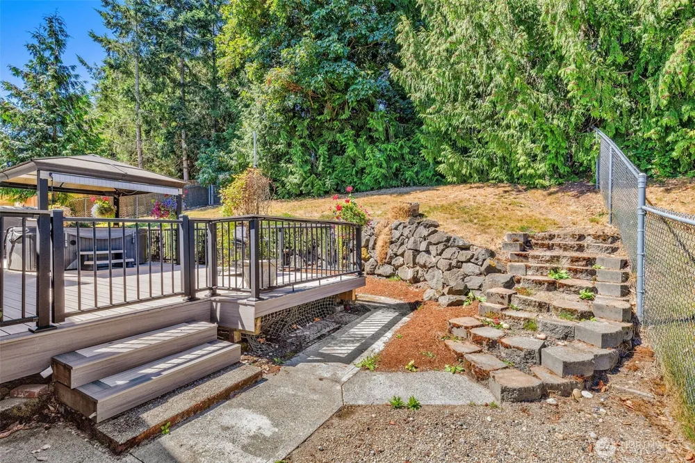 7331 NE Morning View Avenue Bremerton, WA 98311