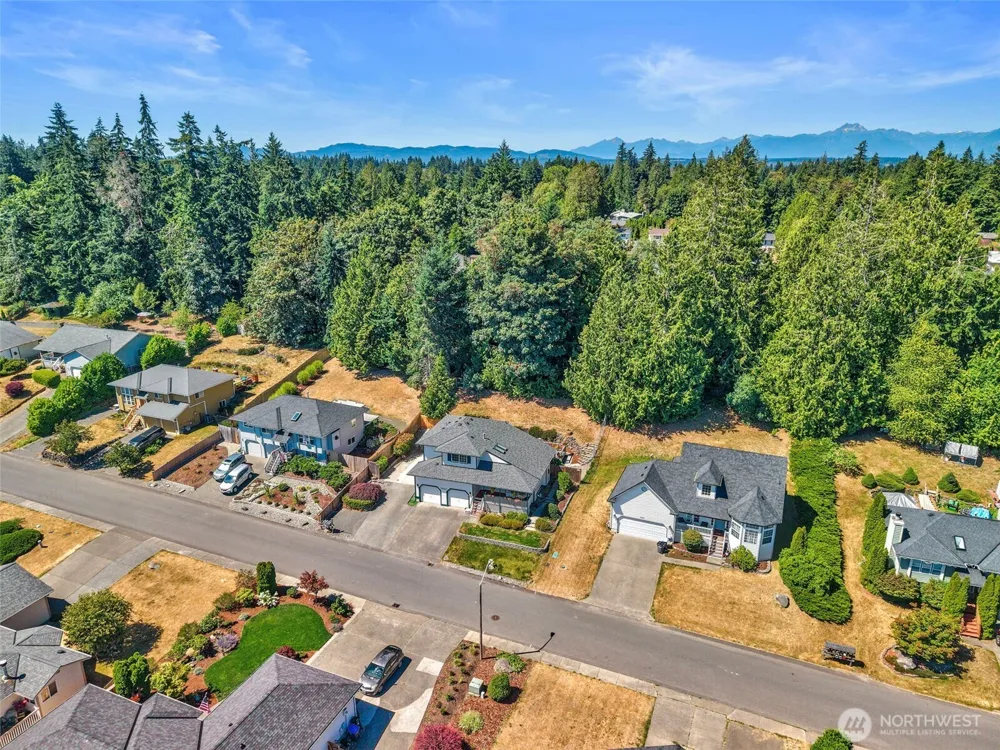 7331 NE Morning View Avenue Bremerton, WA 98311