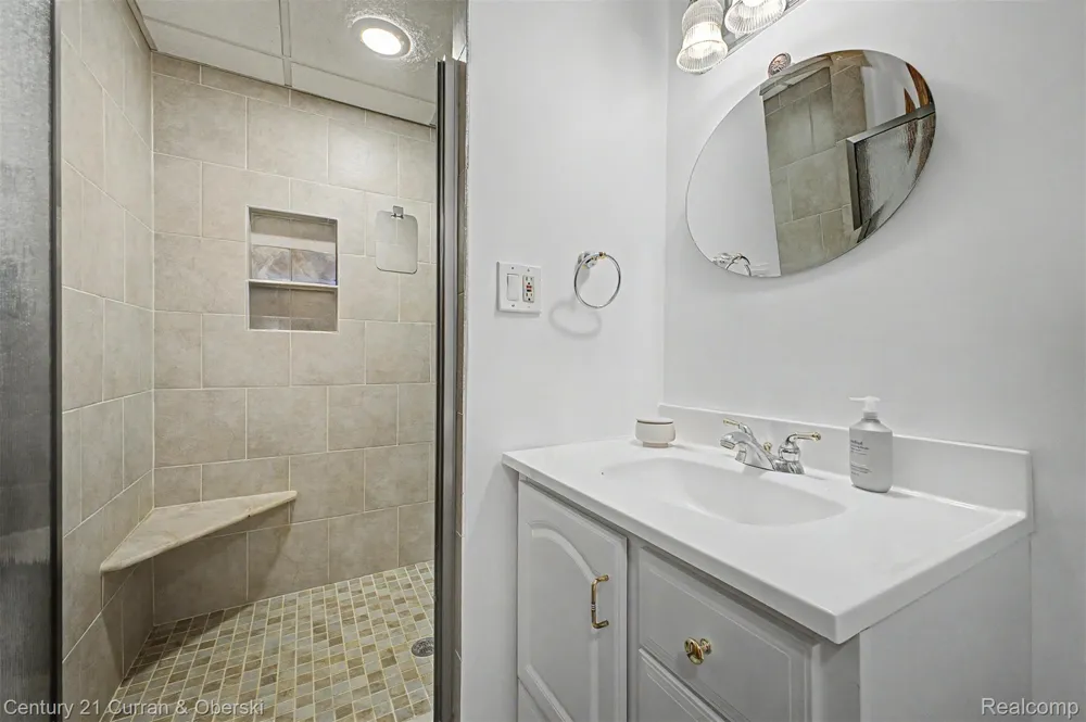 11349 Philway Court Brighton Township, MI 48114