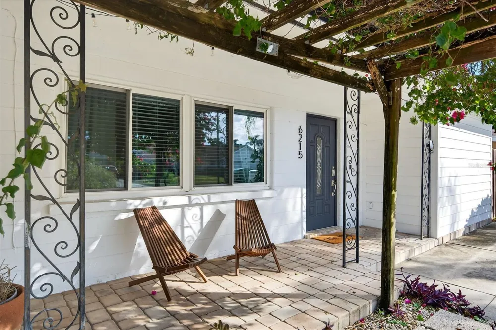 6215 RODGERS AVENUE Sarasota, FL 34231