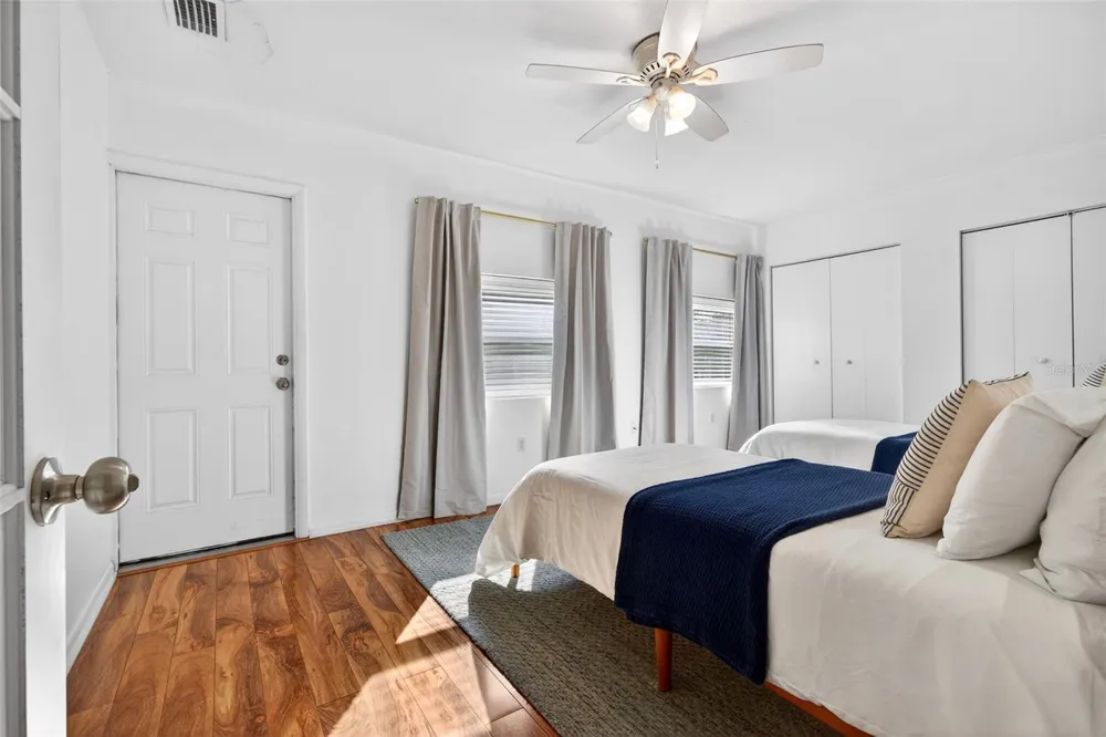 6215 RODGERS AVENUE Sarasota, FL 34231