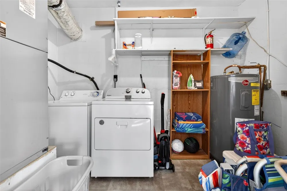 6215 RODGERS AVENUE Sarasota, FL 34231
