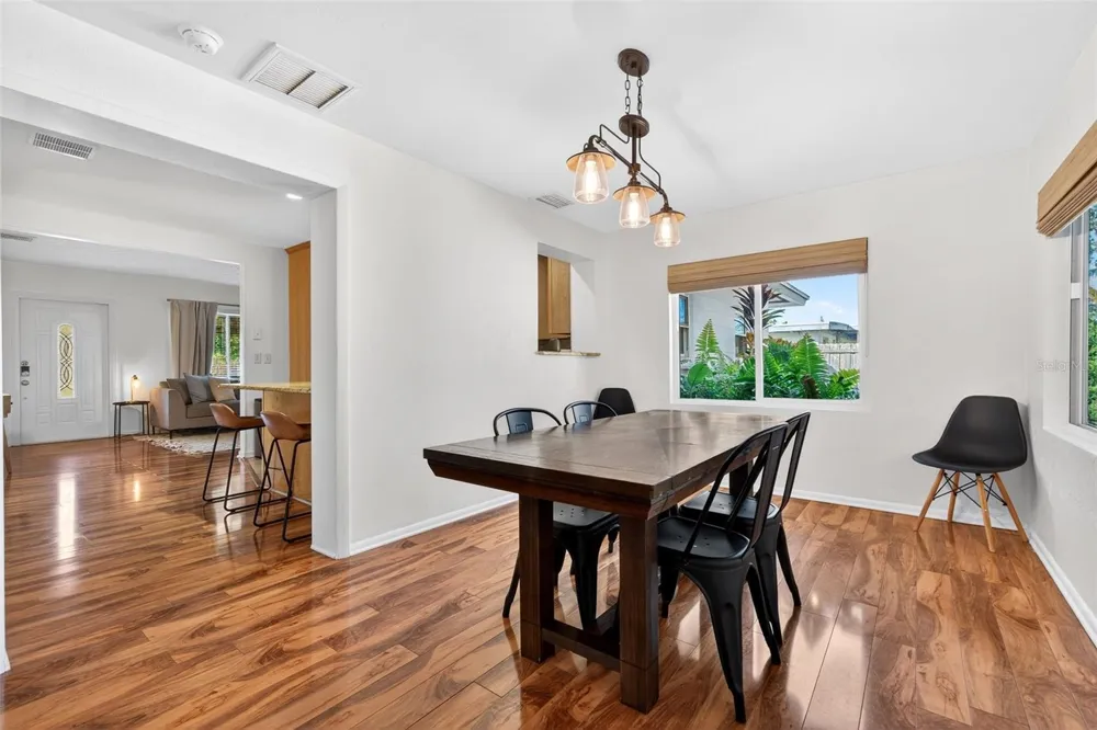 6215 RODGERS AVENUE Sarasota, FL 34231