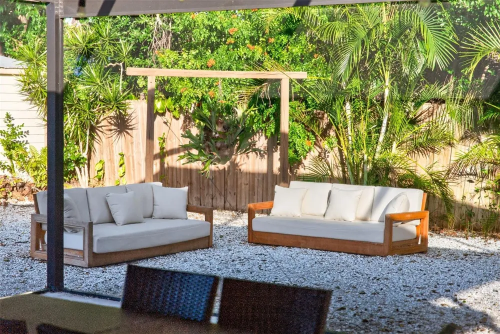 6215 RODGERS AVENUE Sarasota, FL 34231
