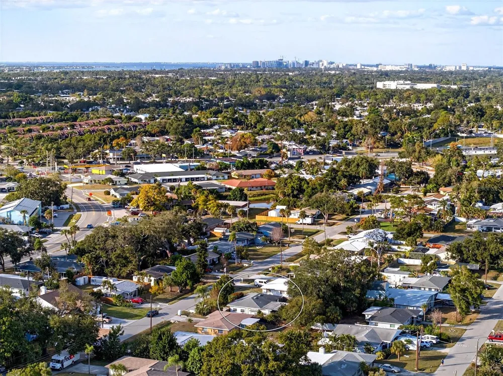 6215 RODGERS AVENUE Sarasota, FL 34231