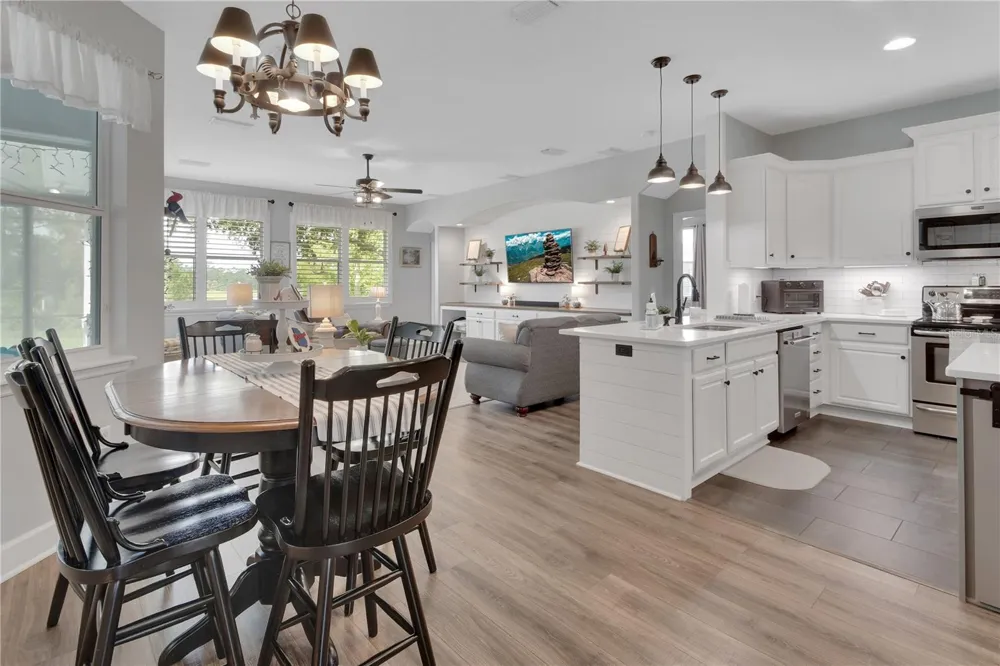 105 PINE SIDE DRIVE Debary, FL 32713