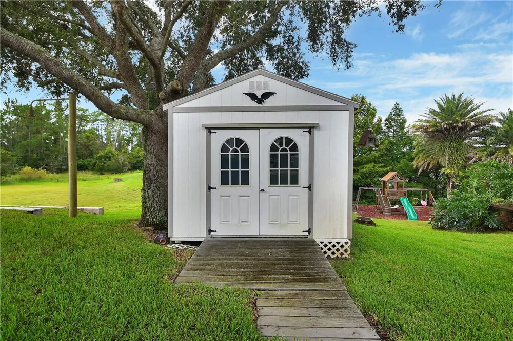 105 PINE SIDE DRIVE Debary, FL 32713
